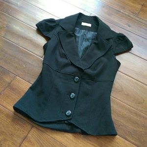 Short sleeve striped blazer